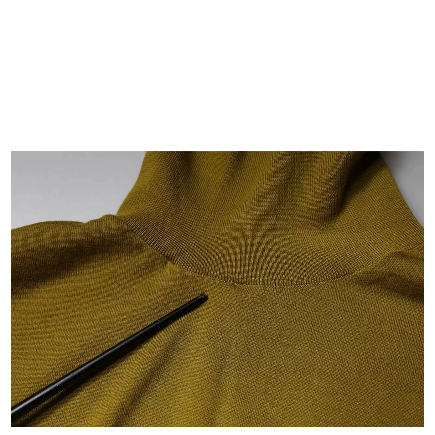 Brown Cashmere Turtleneck Pullover Sweater