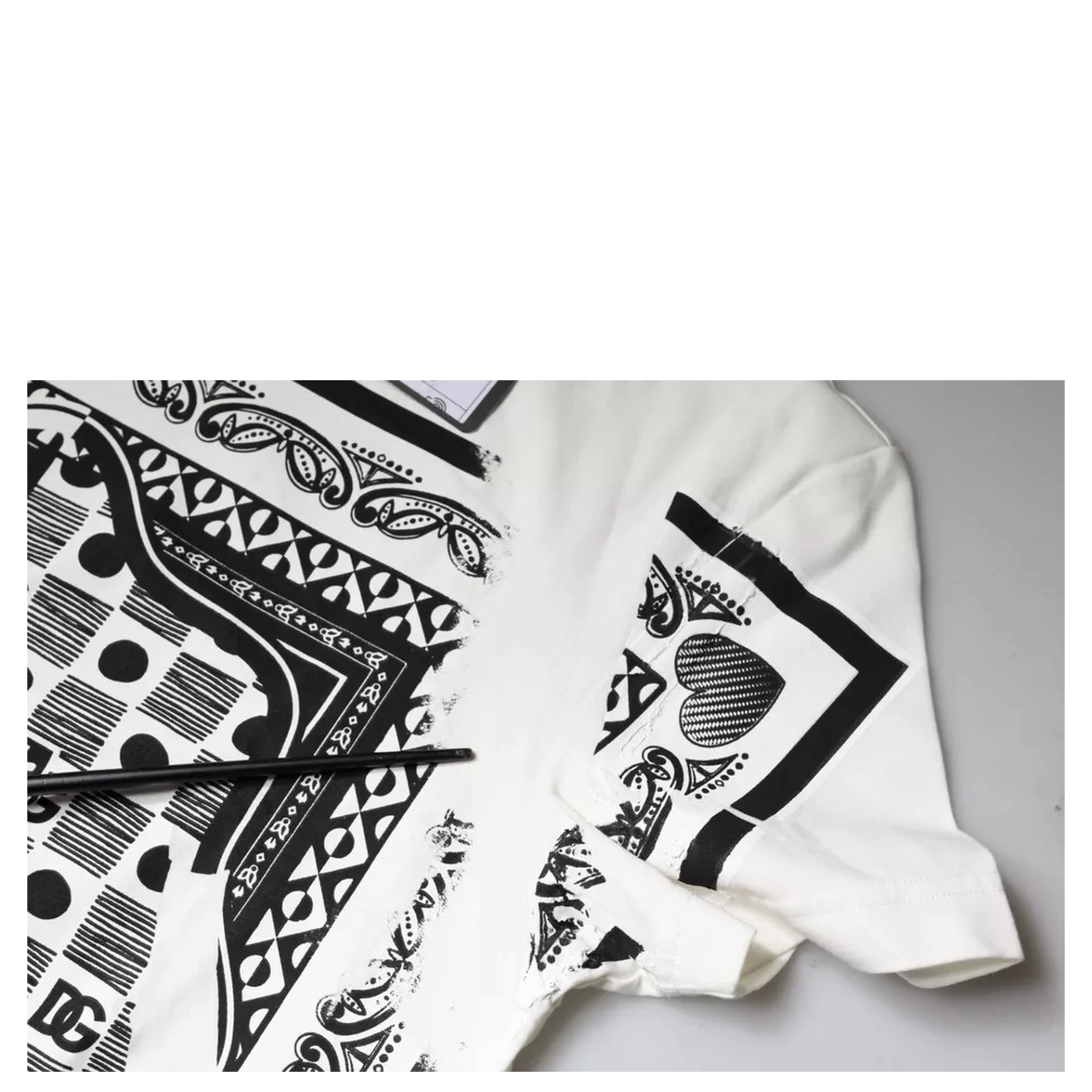 White Bandana Print Cotton Short Sleeves T-shirt