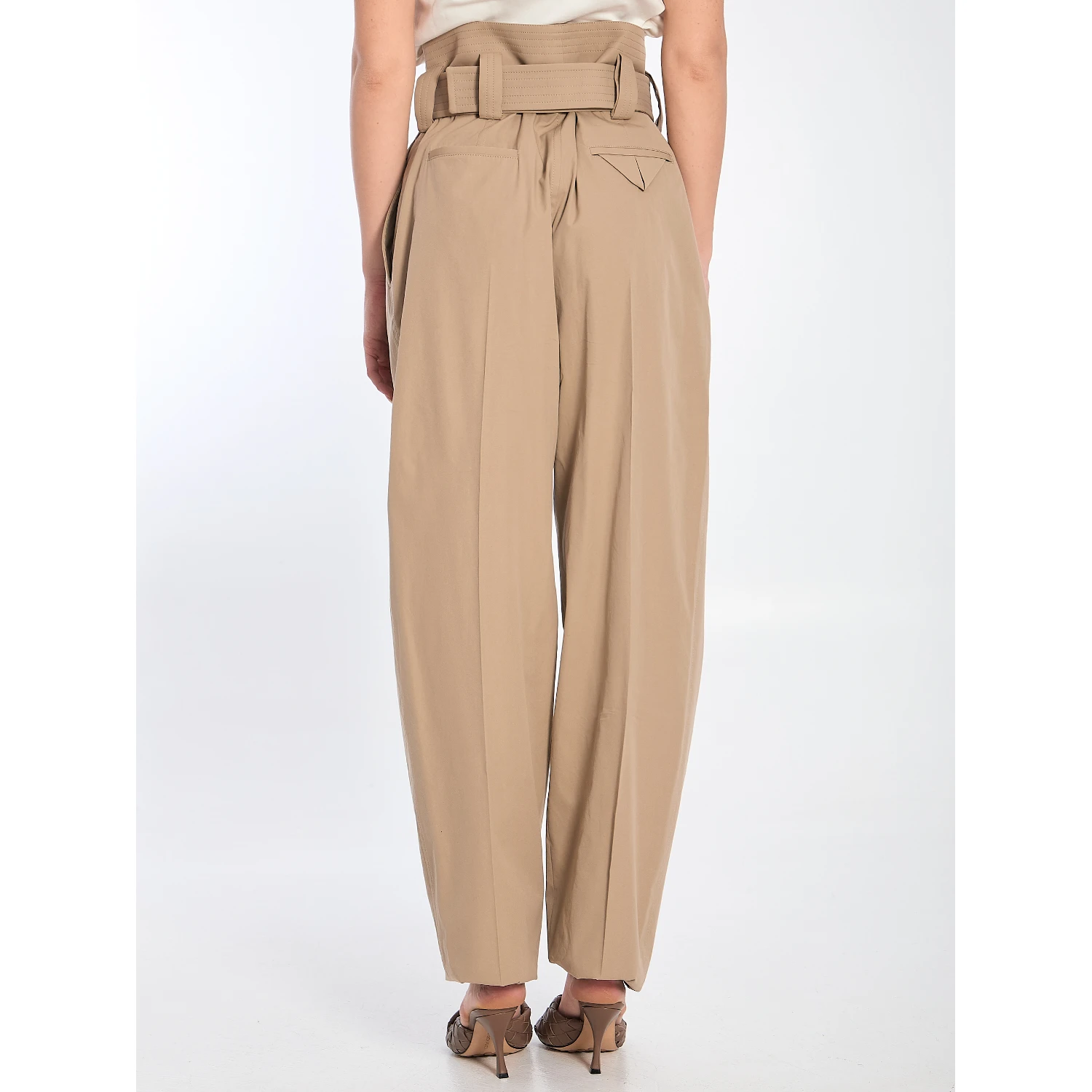 Wide leg trousers