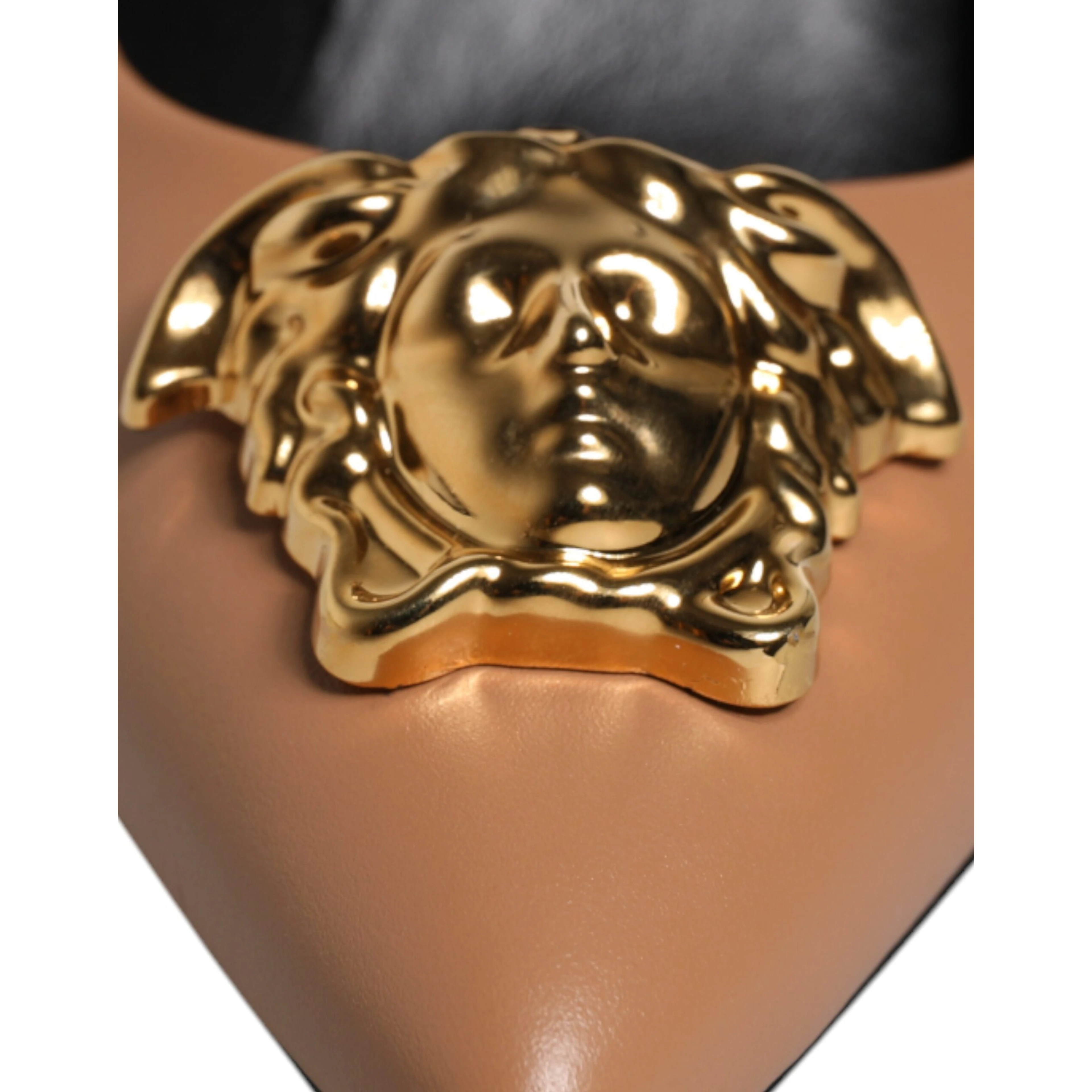 Brown Leather Logo Plaque High Heels Pumps Shoes