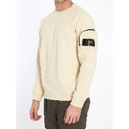 Sweatshirt with pocket