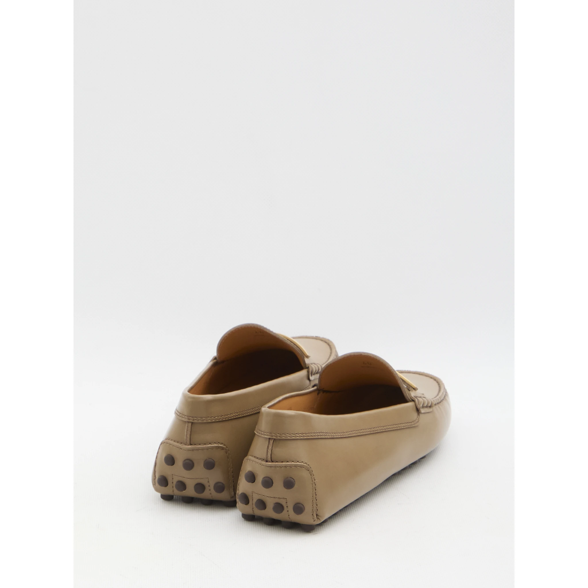 Gommino moccasins