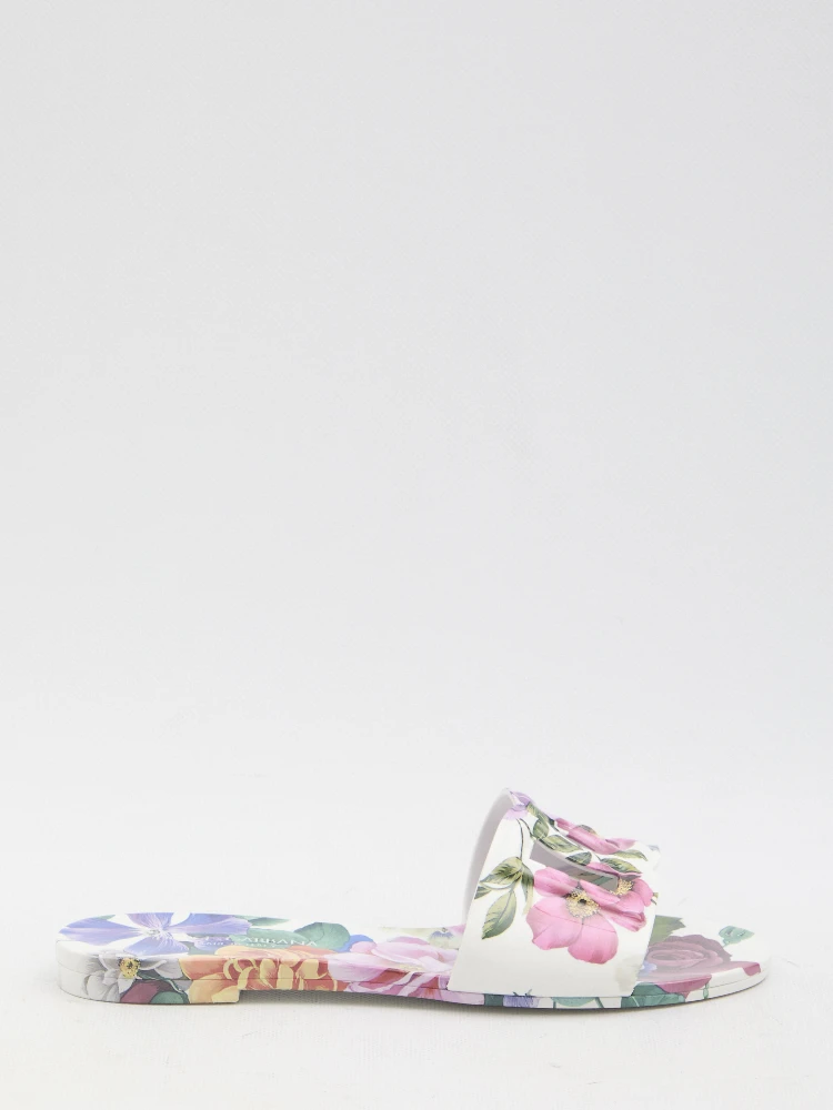 Floral beachwear slides