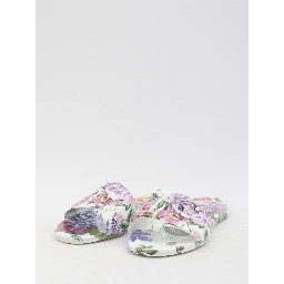 Floral beachwear slides