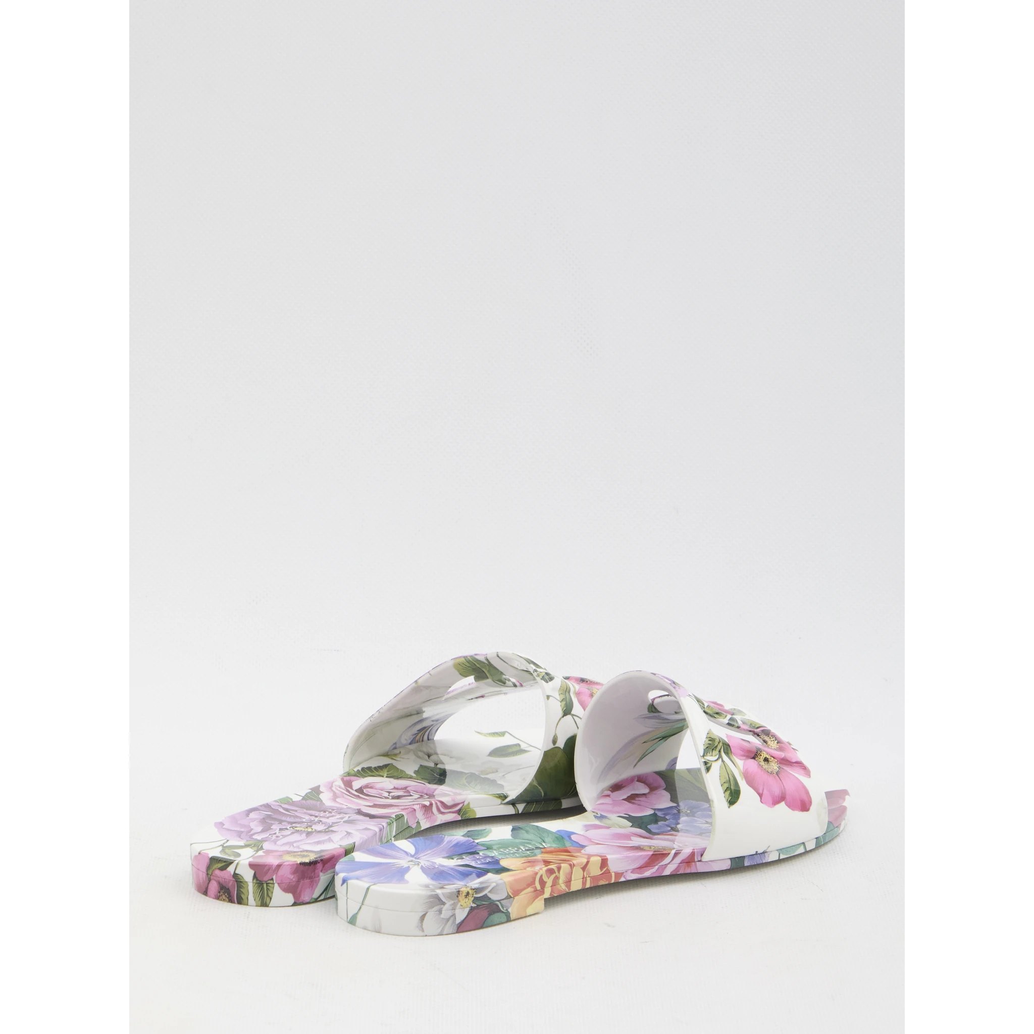 Floral beachwear slides