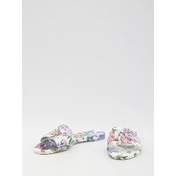 Floral beachwear slides