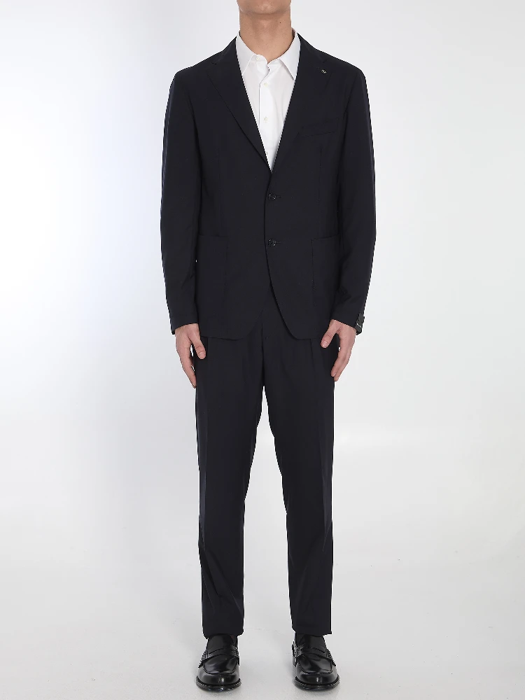 Two-piece suit in wool and silk blend