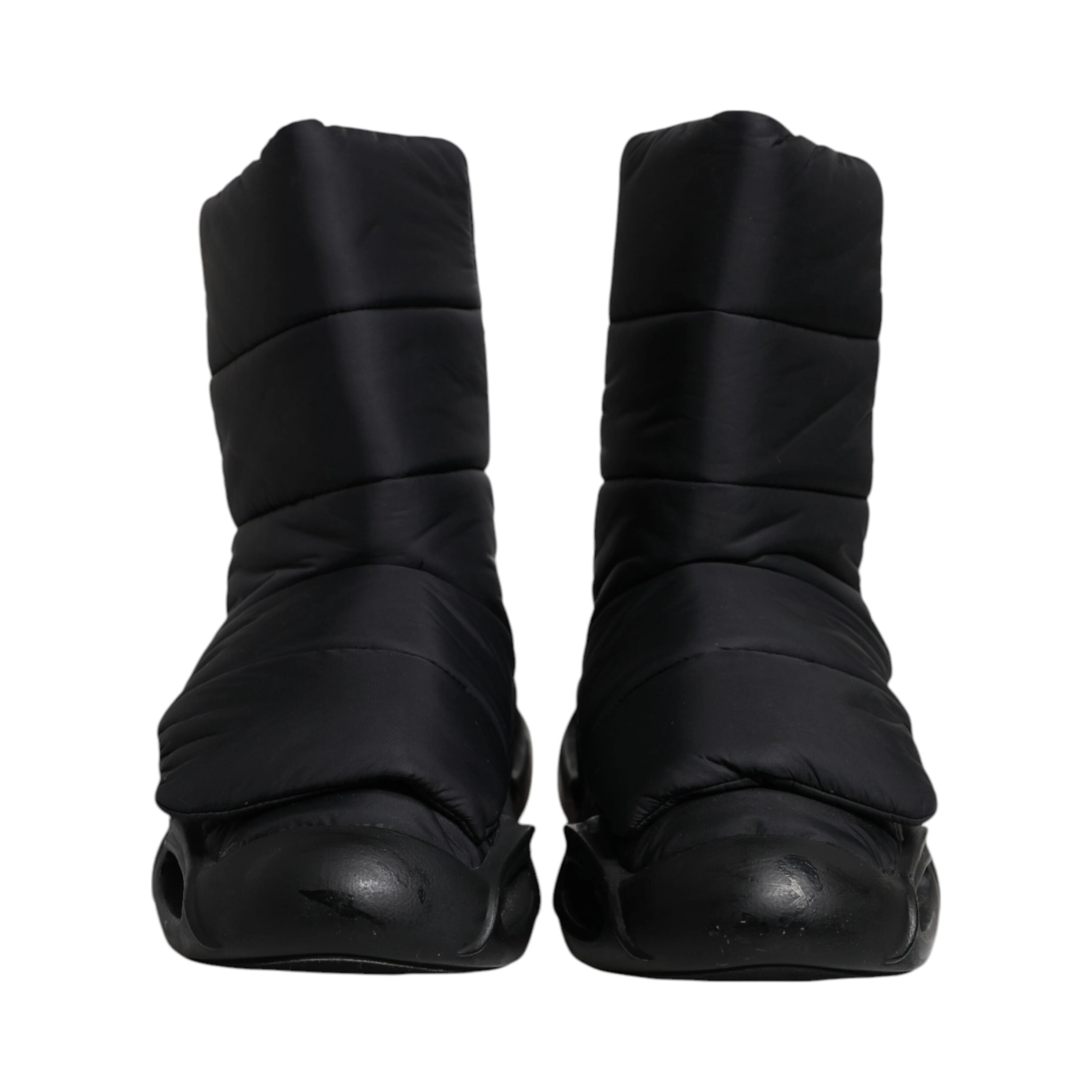 Black Slip On Wave Quilted Sneakers Shoes