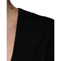 Black Wool Round Neck Pullover Sweater