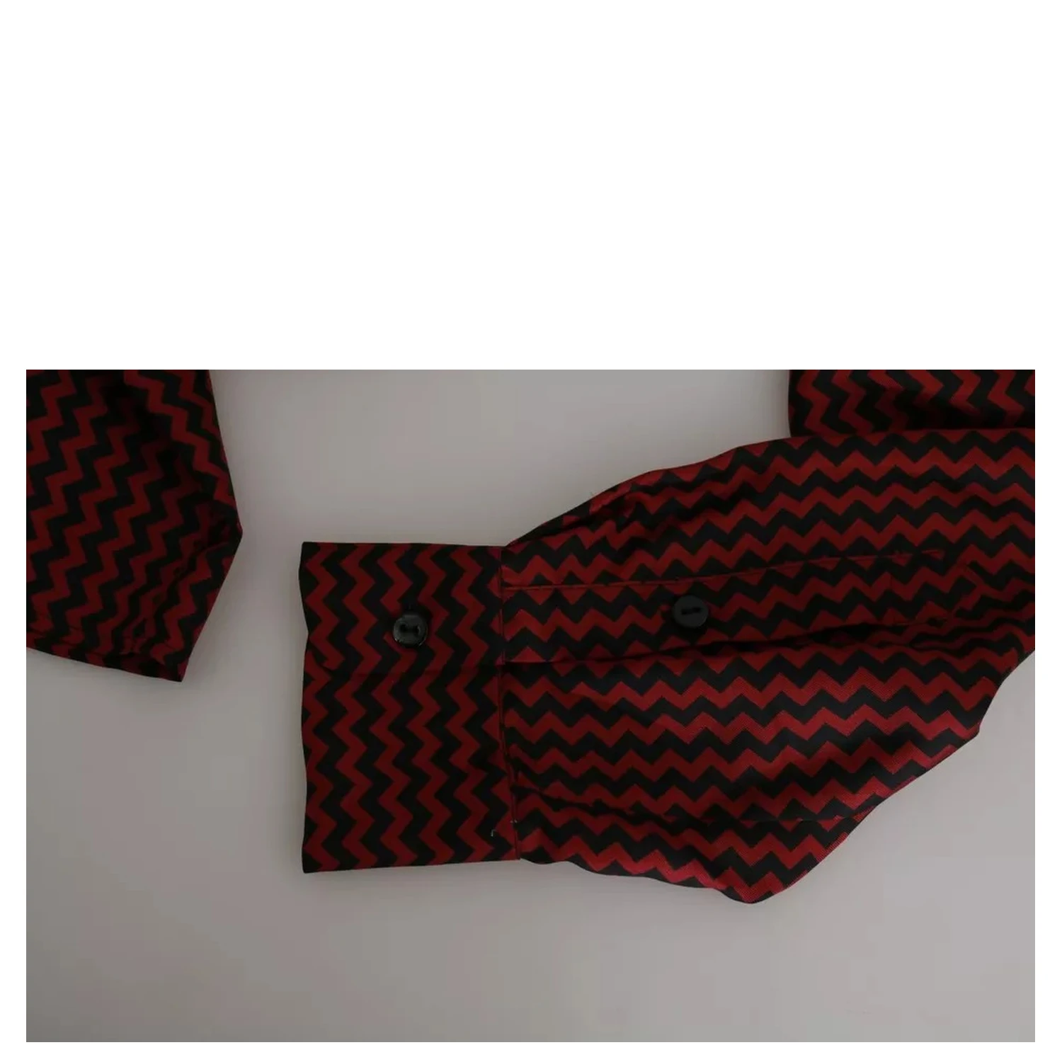 Black Red Zigzag Pattern Casual Shirt