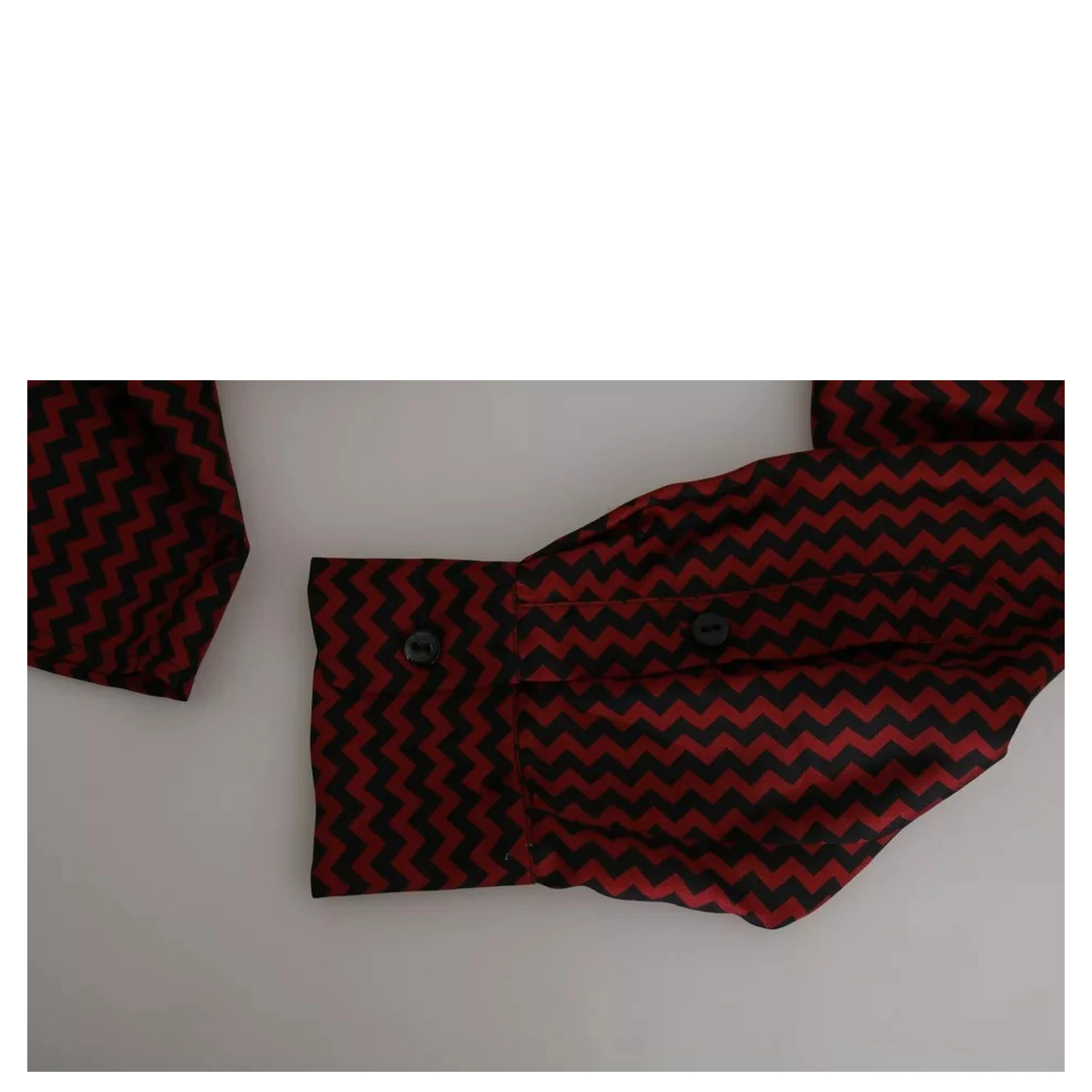 Black Red Zigzag Pattern Casual Shirt