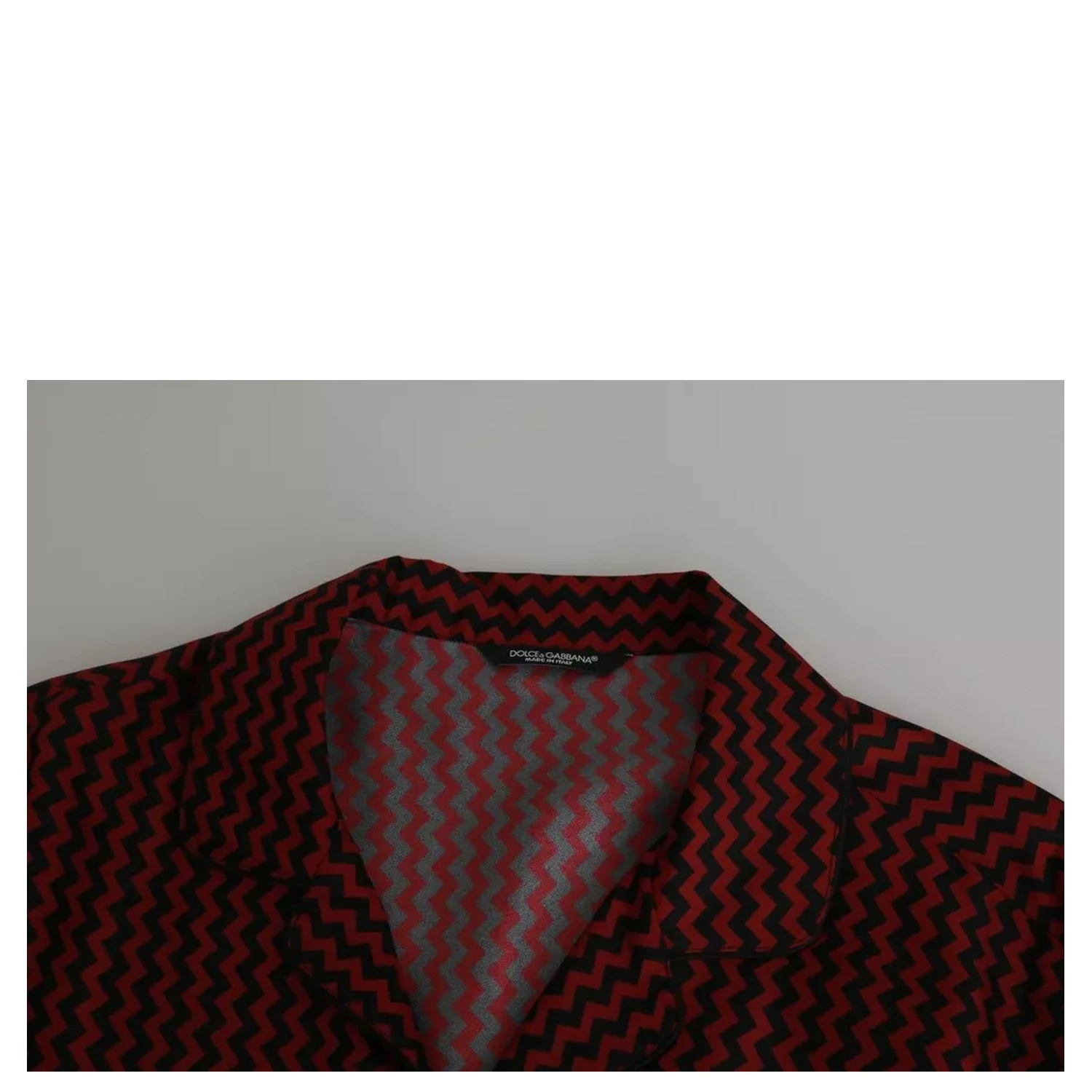 Black Red Zigzag Pattern Casual Shirt
