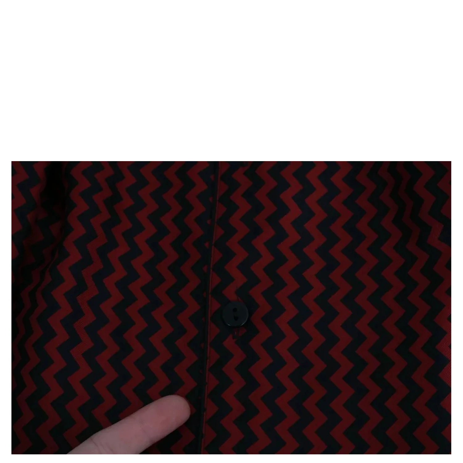 Black Red Zigzag Pattern Casual Shirt