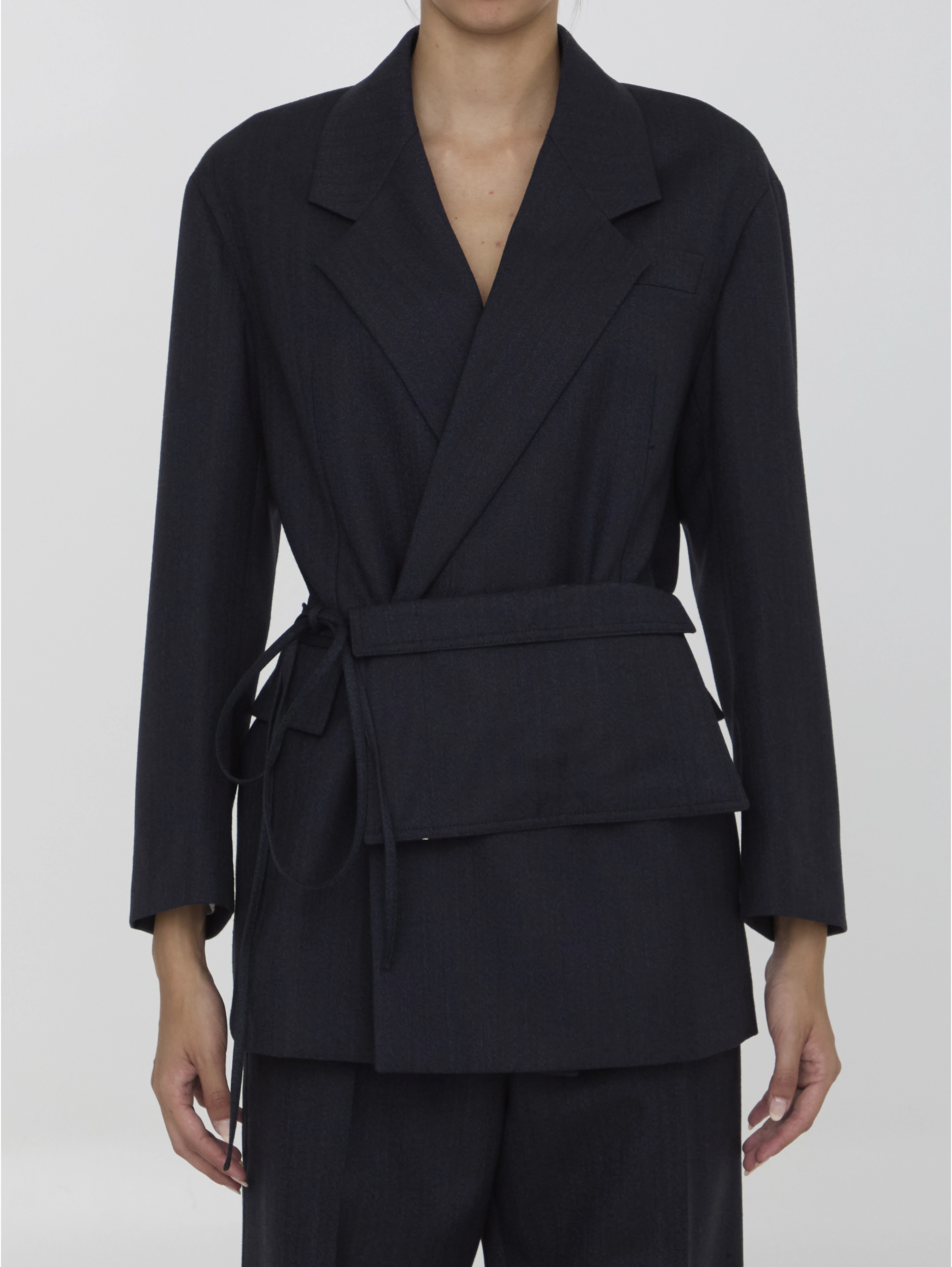 Wool jacket with belt