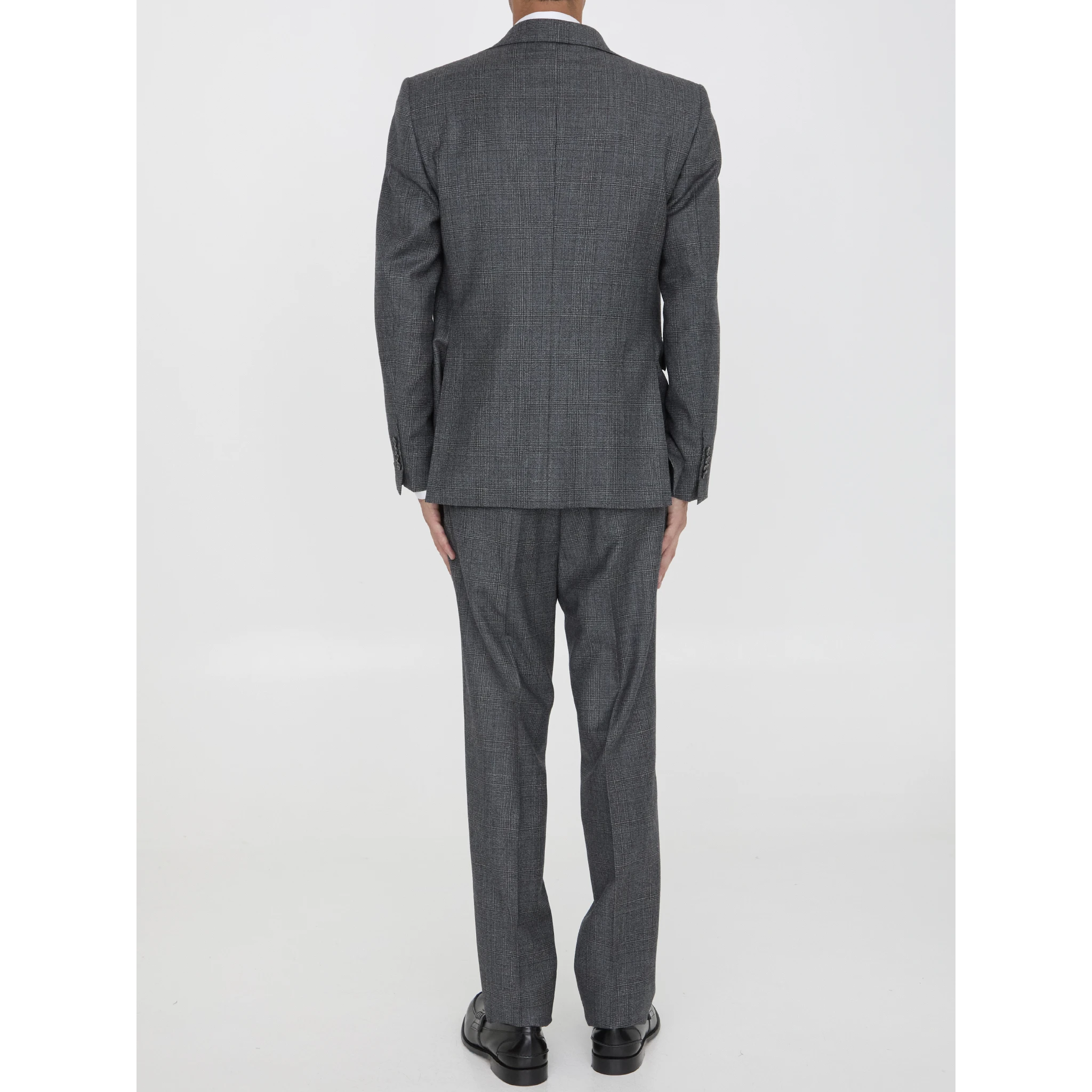 Two-piece suit in virgin wool