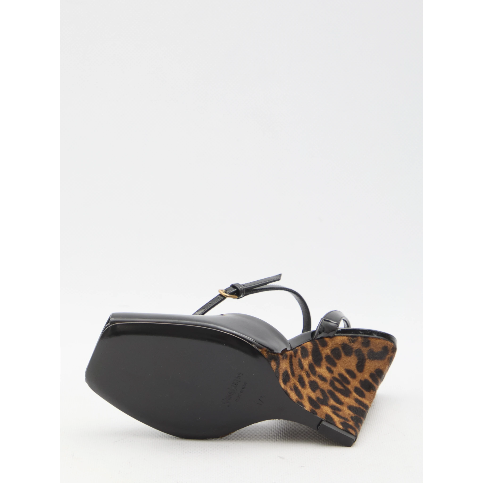 La Scandale wedge sandals