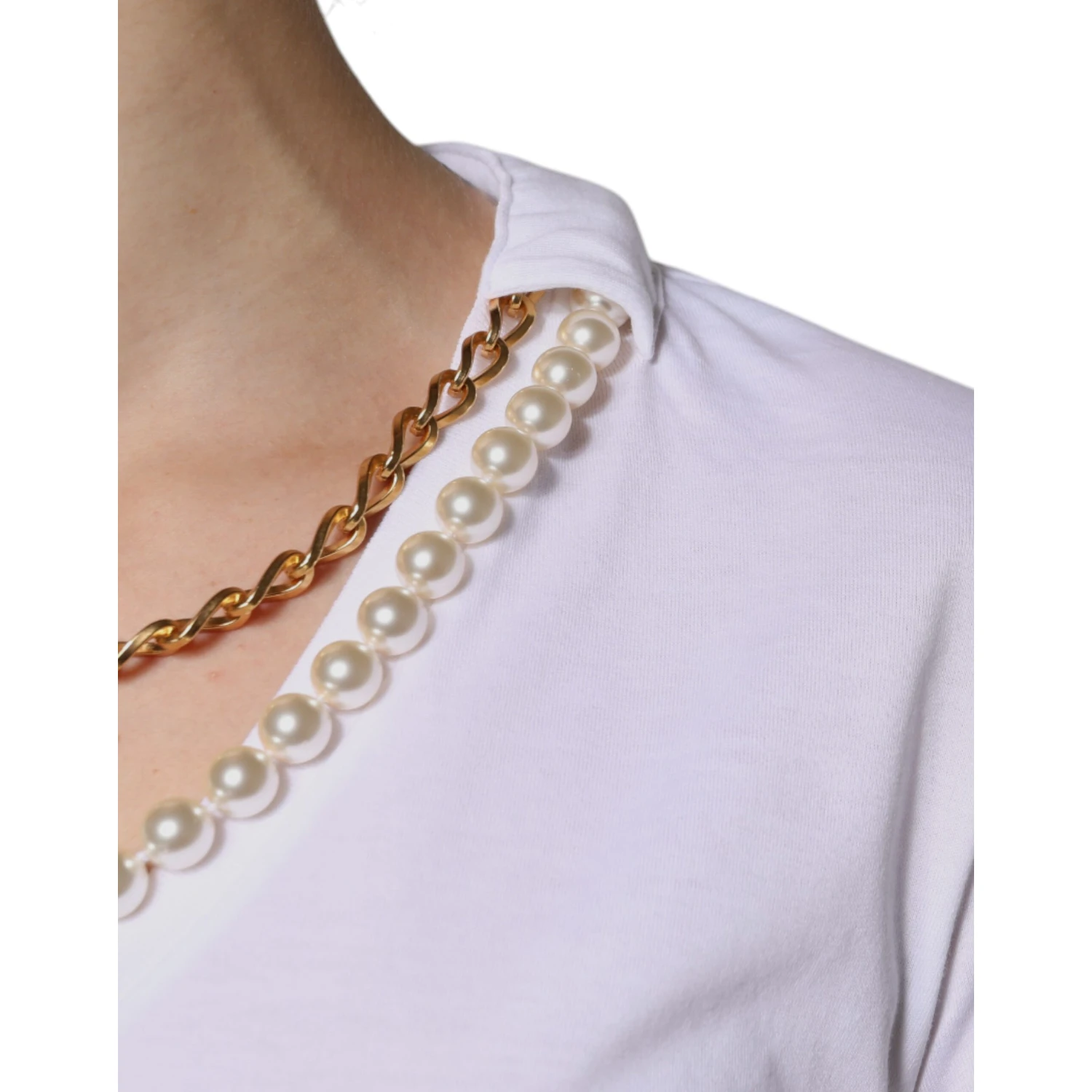 White Cotton Necklace Chain Short Sleeves T-shirt