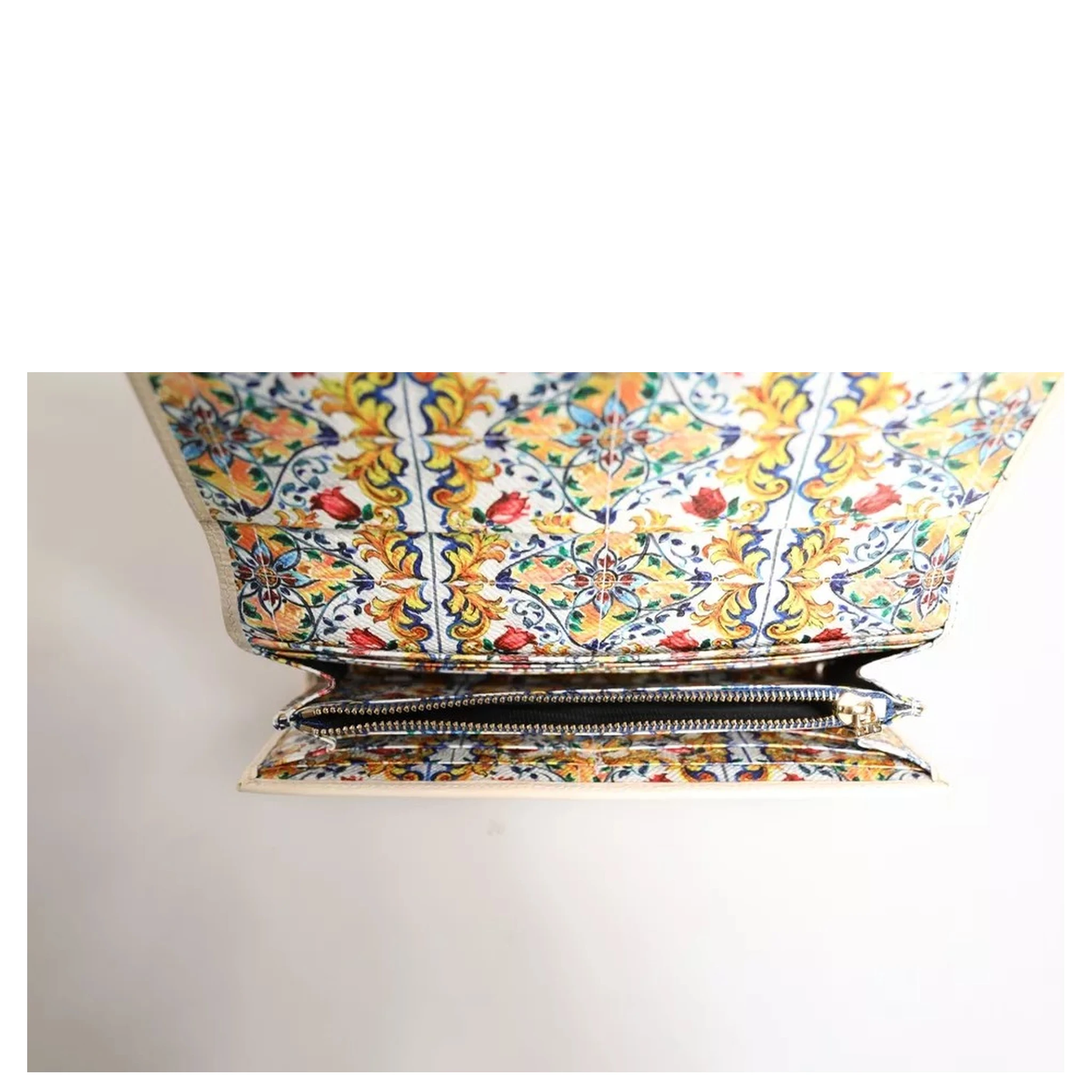 Beige Leather Trifold Logo Plaque Card Holder Wallet