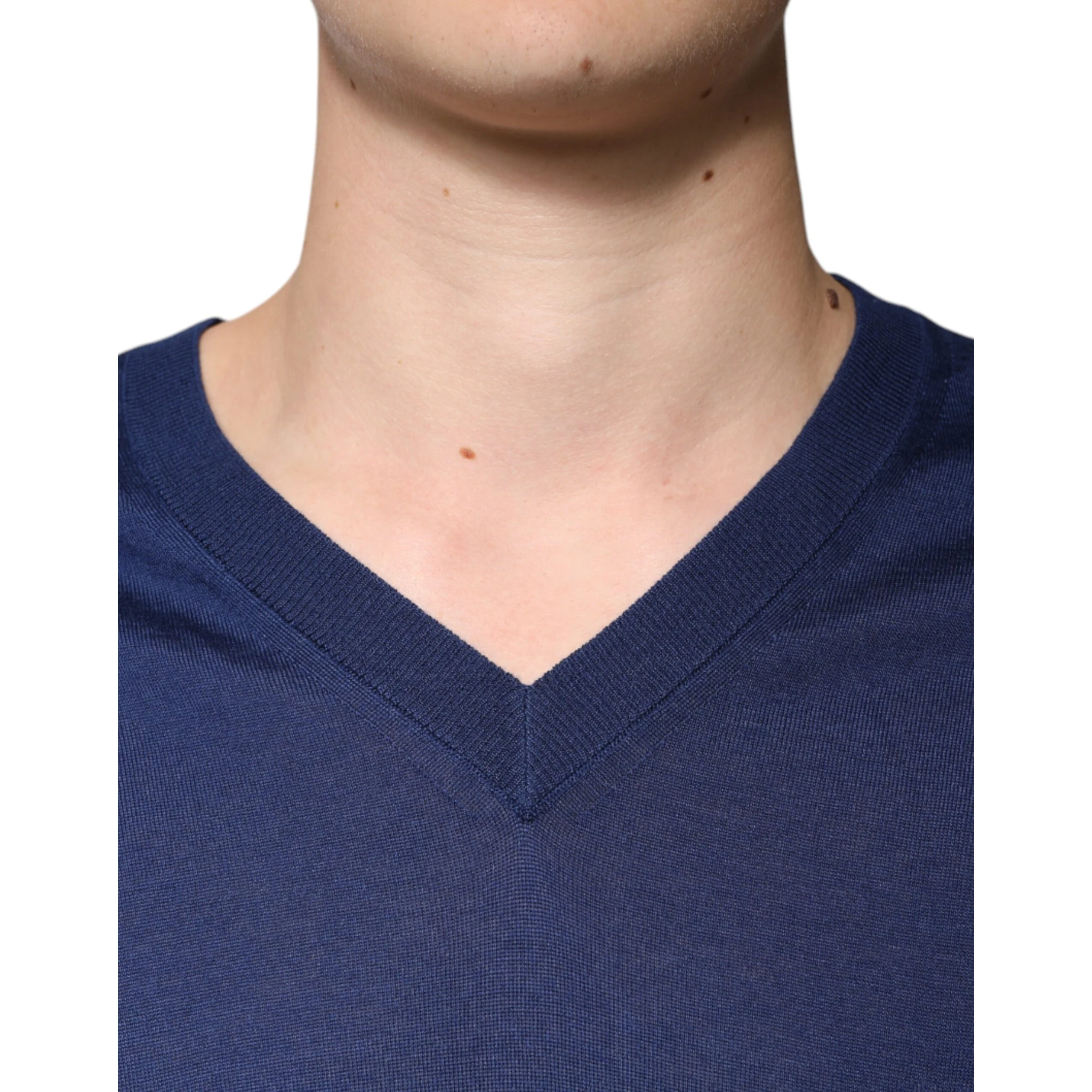 Navy Blue Cashmere V-neck Pullover Sweater
