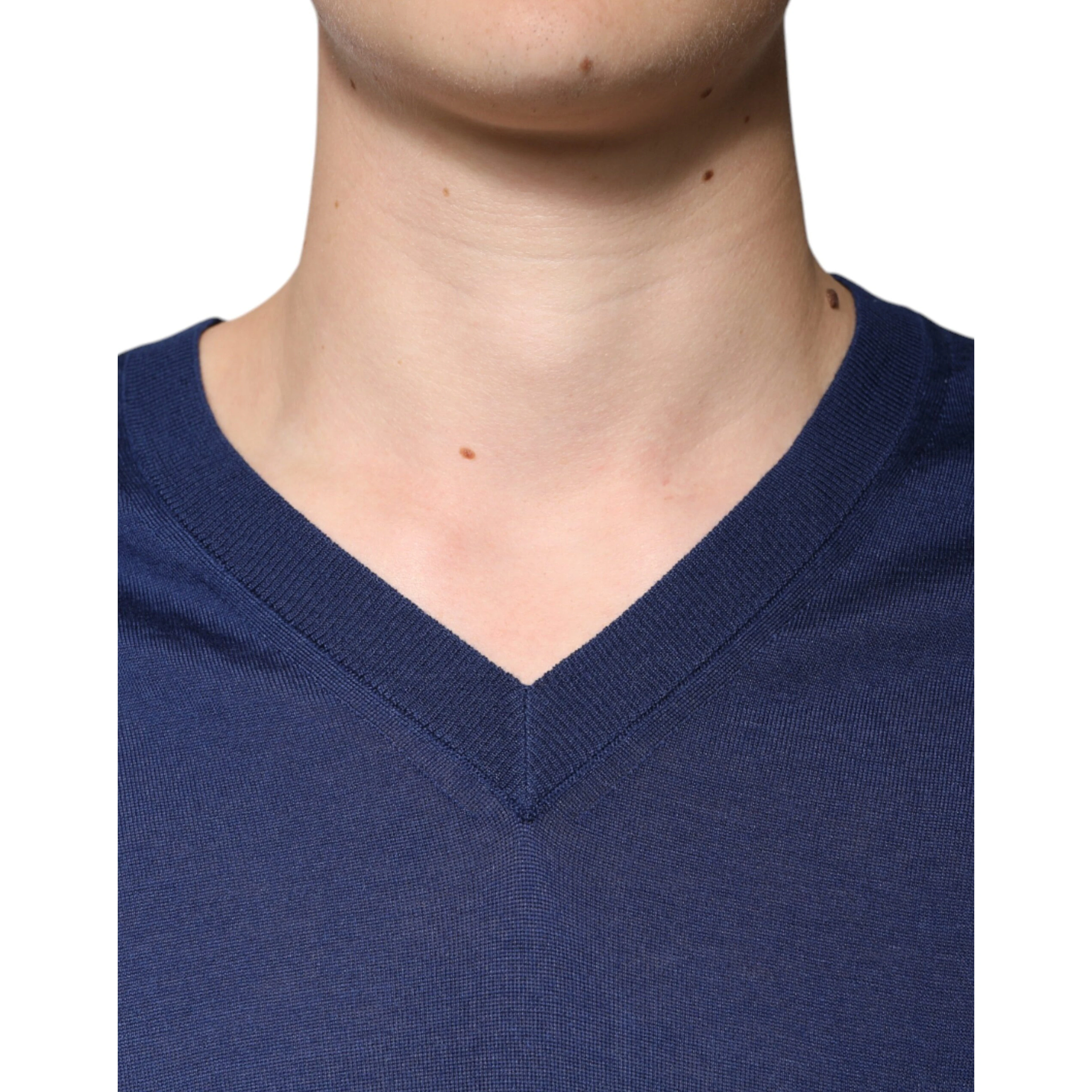 Navy Blue Cashmere V-neck Pullover Sweater
