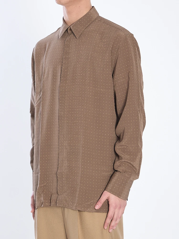 Polka dots shirt alternative