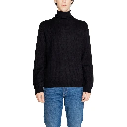 Black Cotton Turtleneck