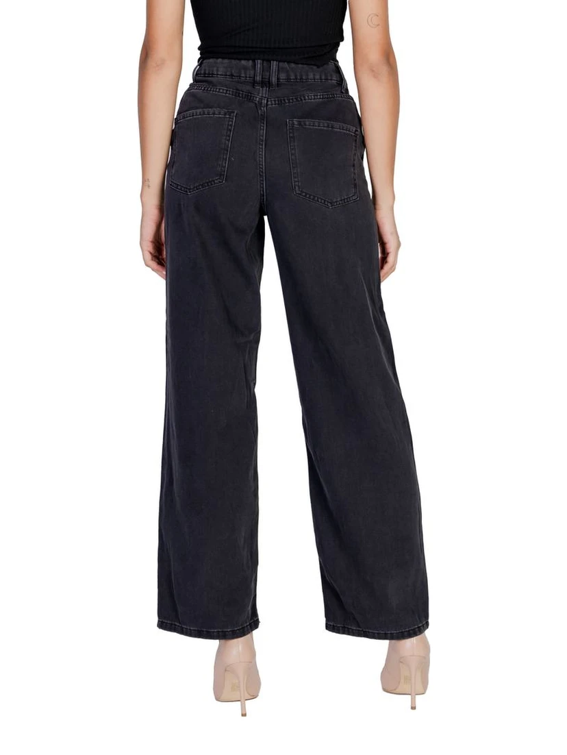 Black Cotton Relaxed Fit Jeans