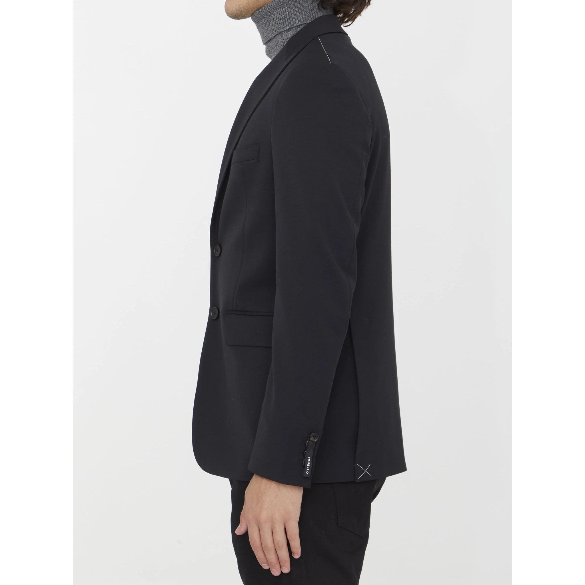 Single-breasted jacket