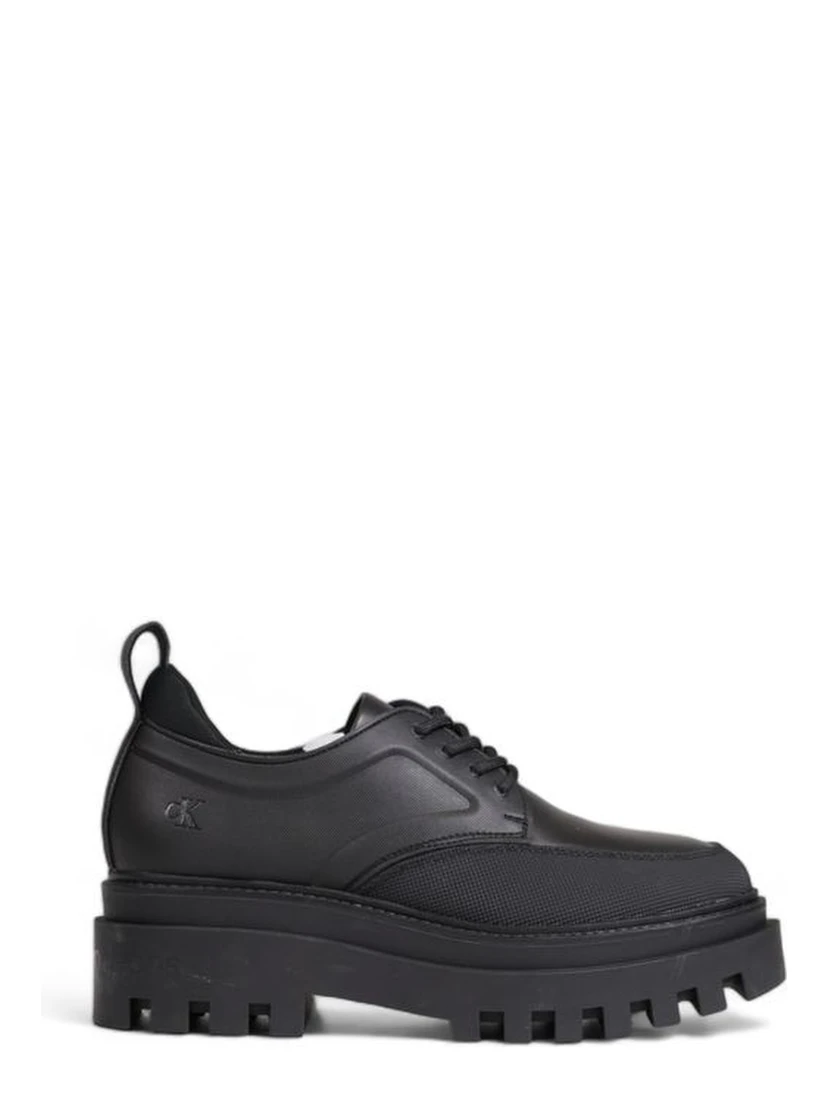 Flatform Lace-Up Derby shoe