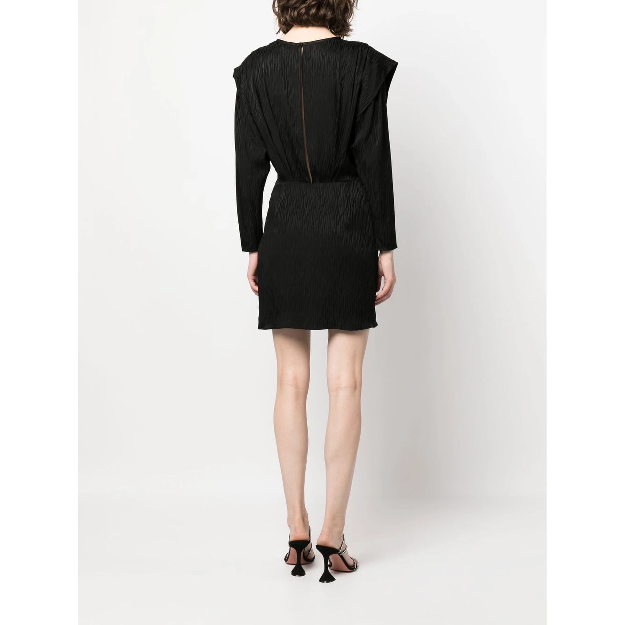 Hiari Short Round Neck Dress In Black