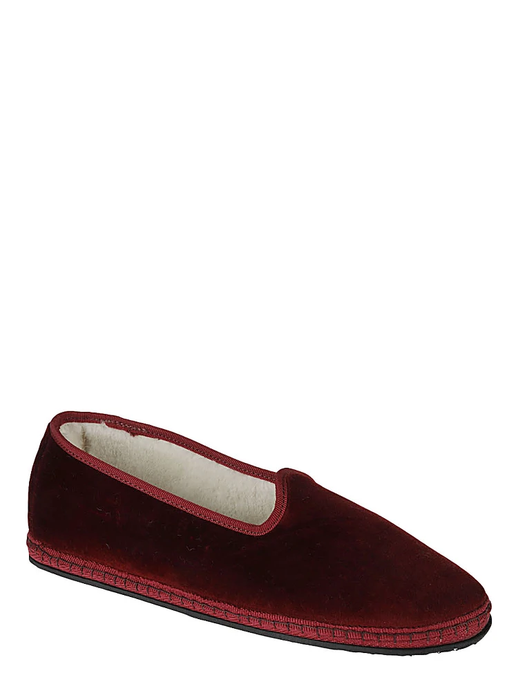 VIBI VENEZIA Women's Classic Velvet Flats alternative