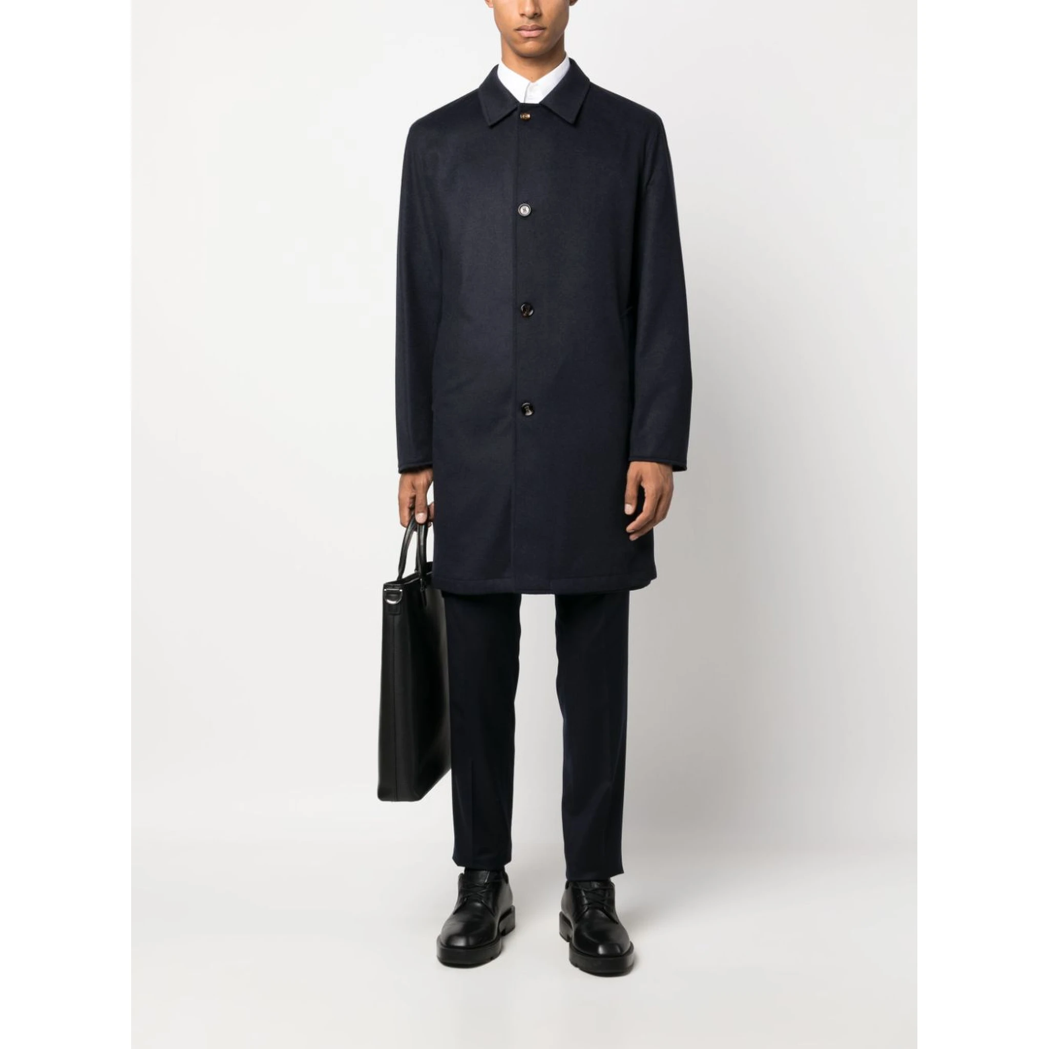 Kired button-fastening collared coat