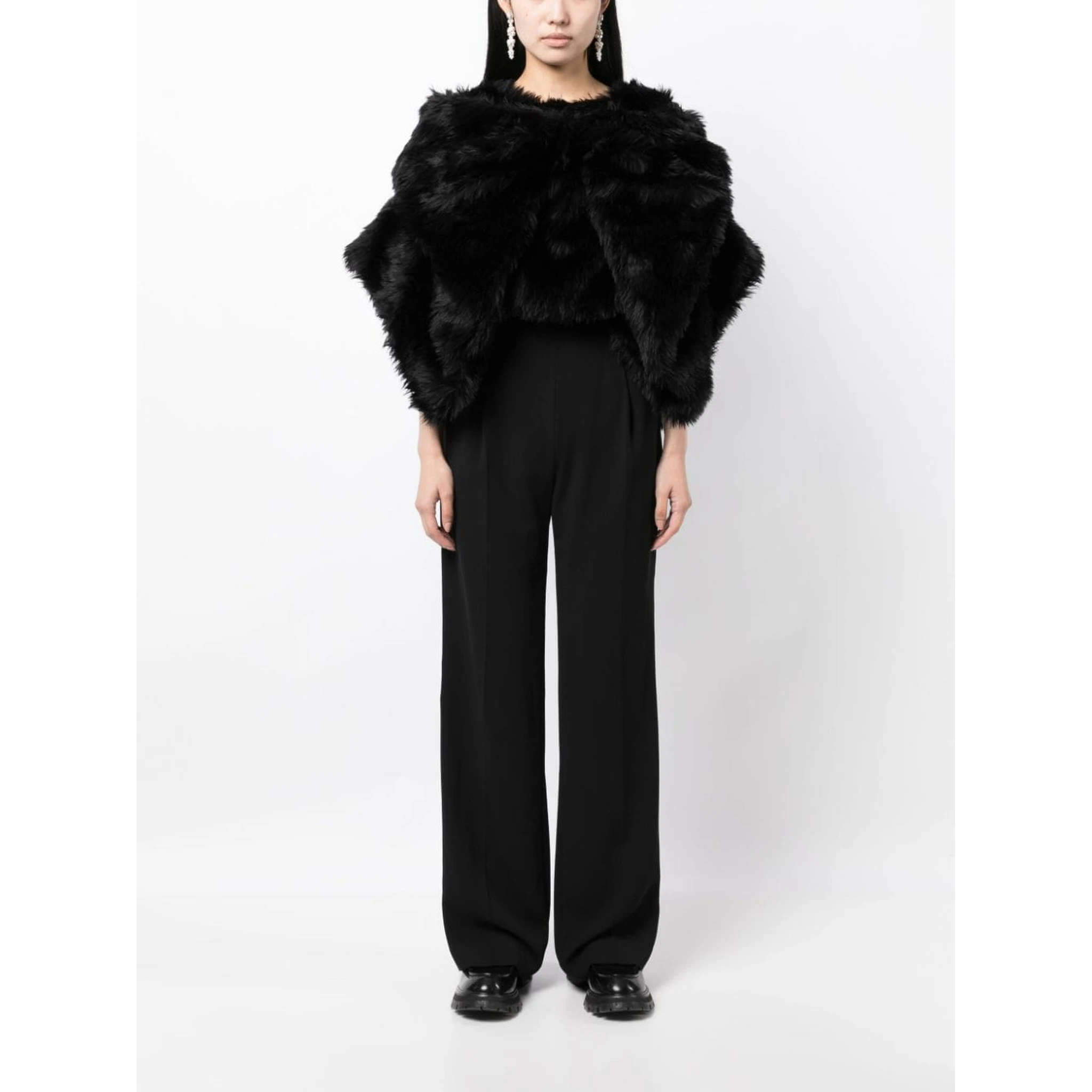 fur-design cropped blouse