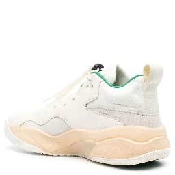 Villain Dirty Low-top Sneakers In White