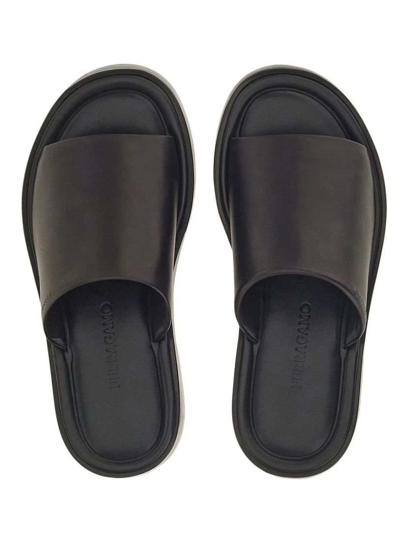 Leather Sandals With Embossed Logo On The Side In Black