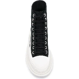 Tread Slick Sneaker