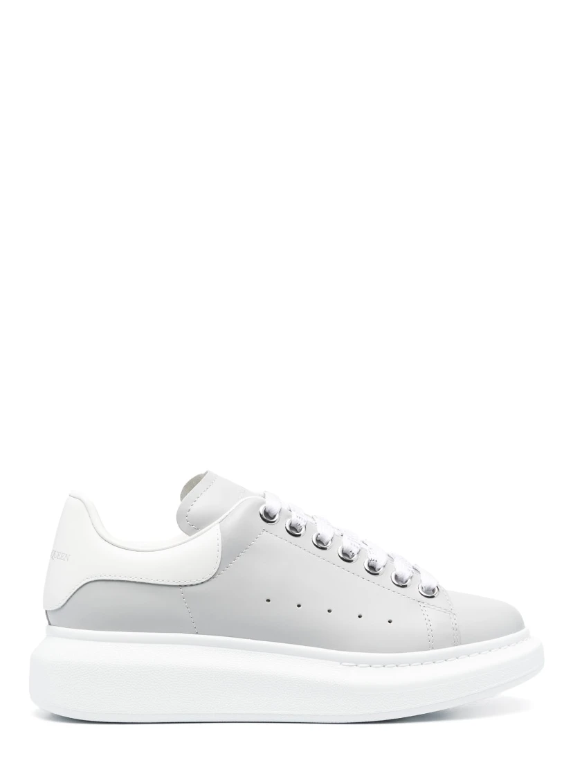 Court Leather Sneaker