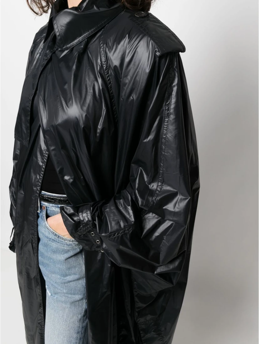 Long-sleeved Padded Coat In Black