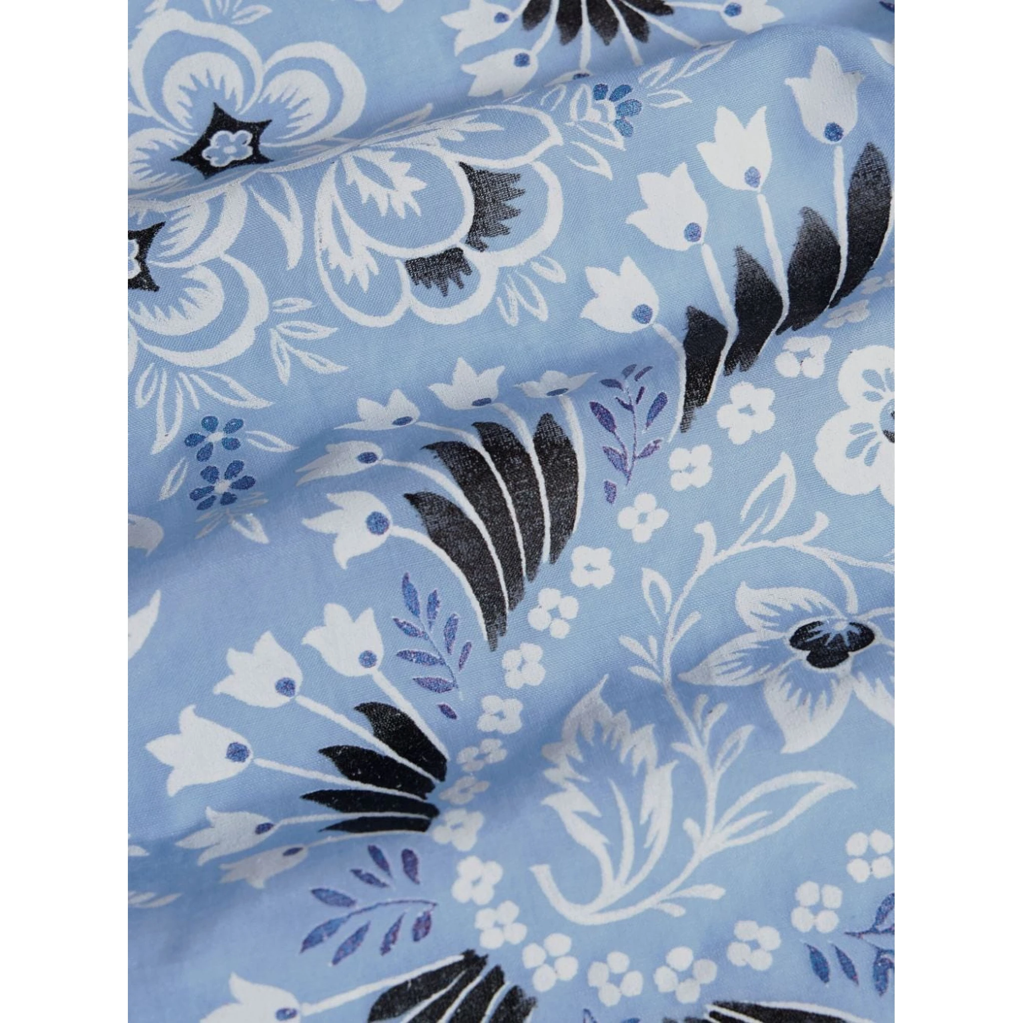 Long-sleeved Button-up Floral Shirt In Blue