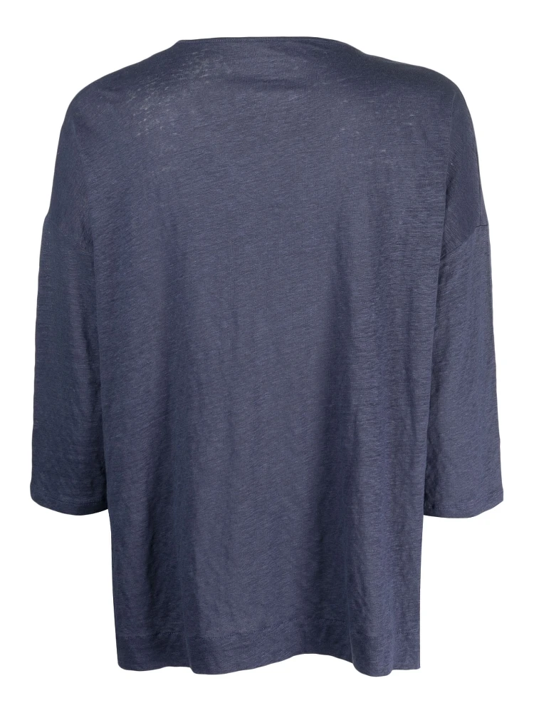 V-neck three-quarter sleeved top alternative