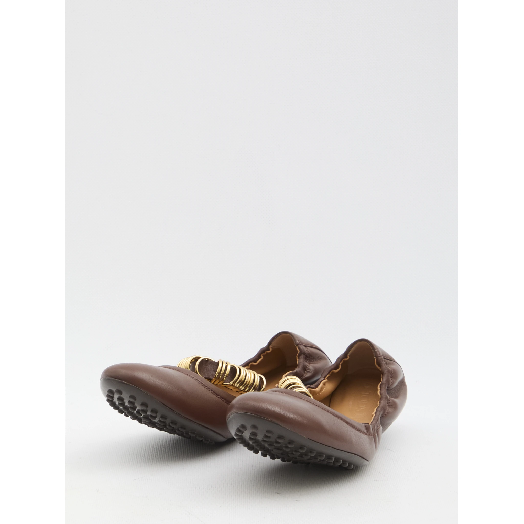 Ballet flats wit eyelets