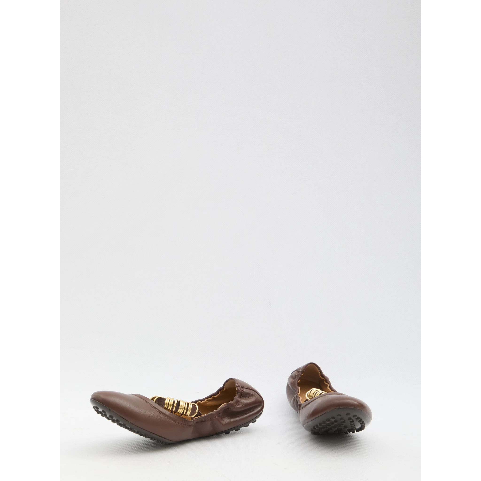 Ballet flats wit eyelets