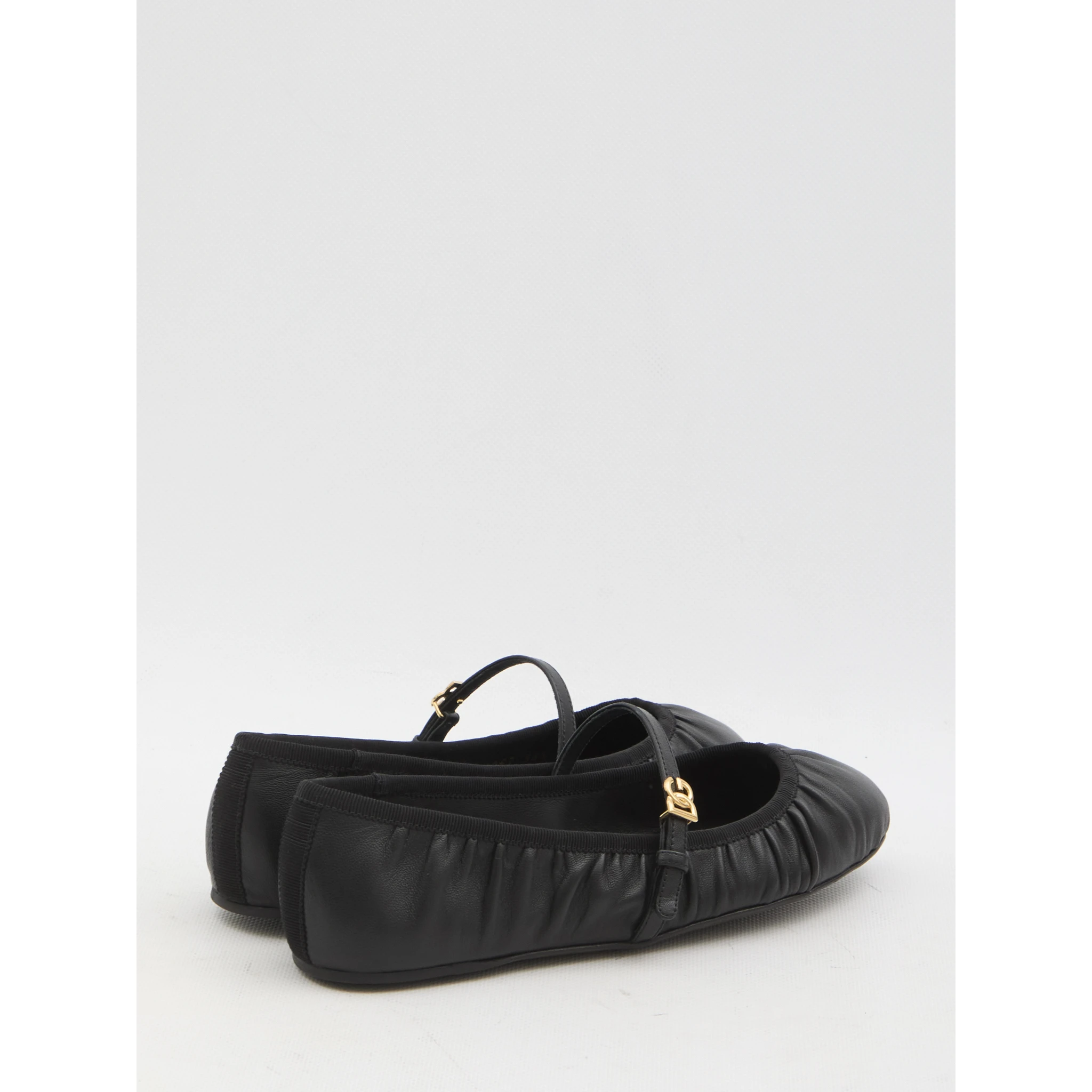 Leather ballet flats