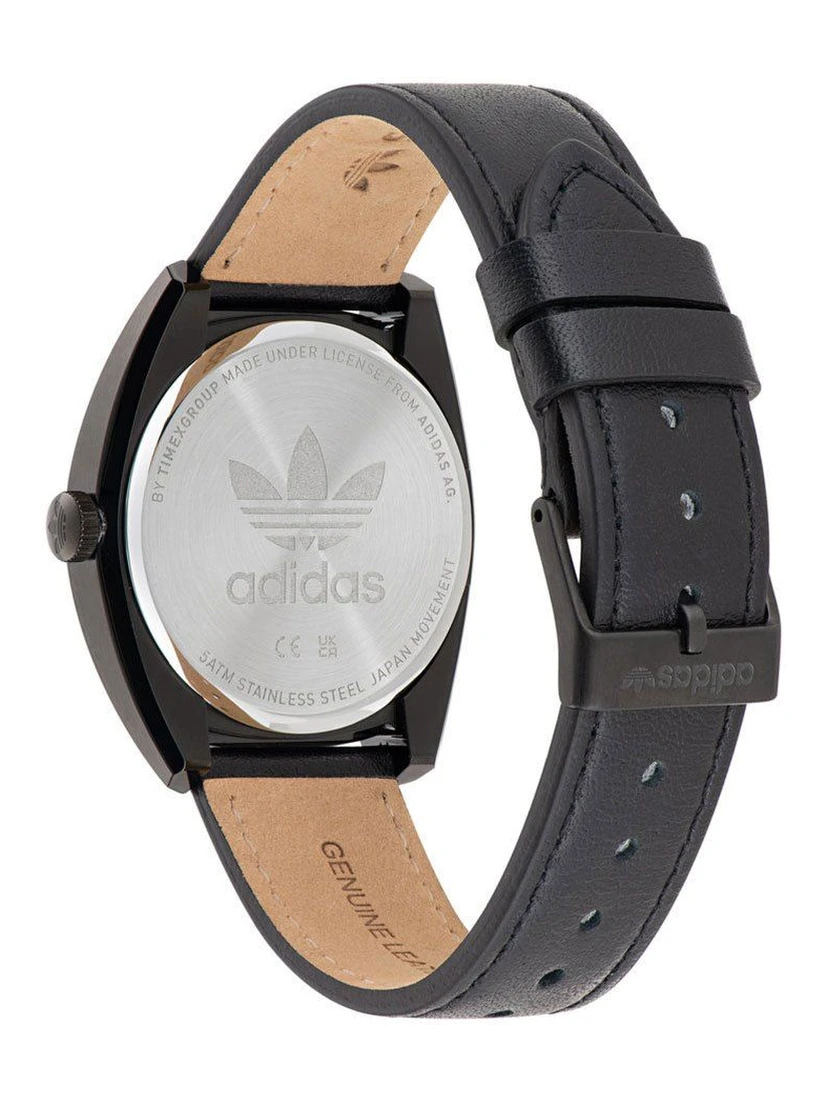 ساعة يد رسمية من الجلد الأسود