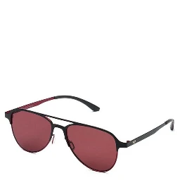 نظارات شمسية معدنية سوداء