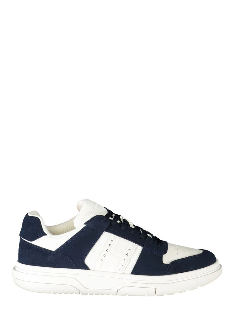 Men's sneakers in a white and navy blue colorway
