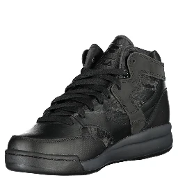 حذاء رياضي أسود من البوليستر