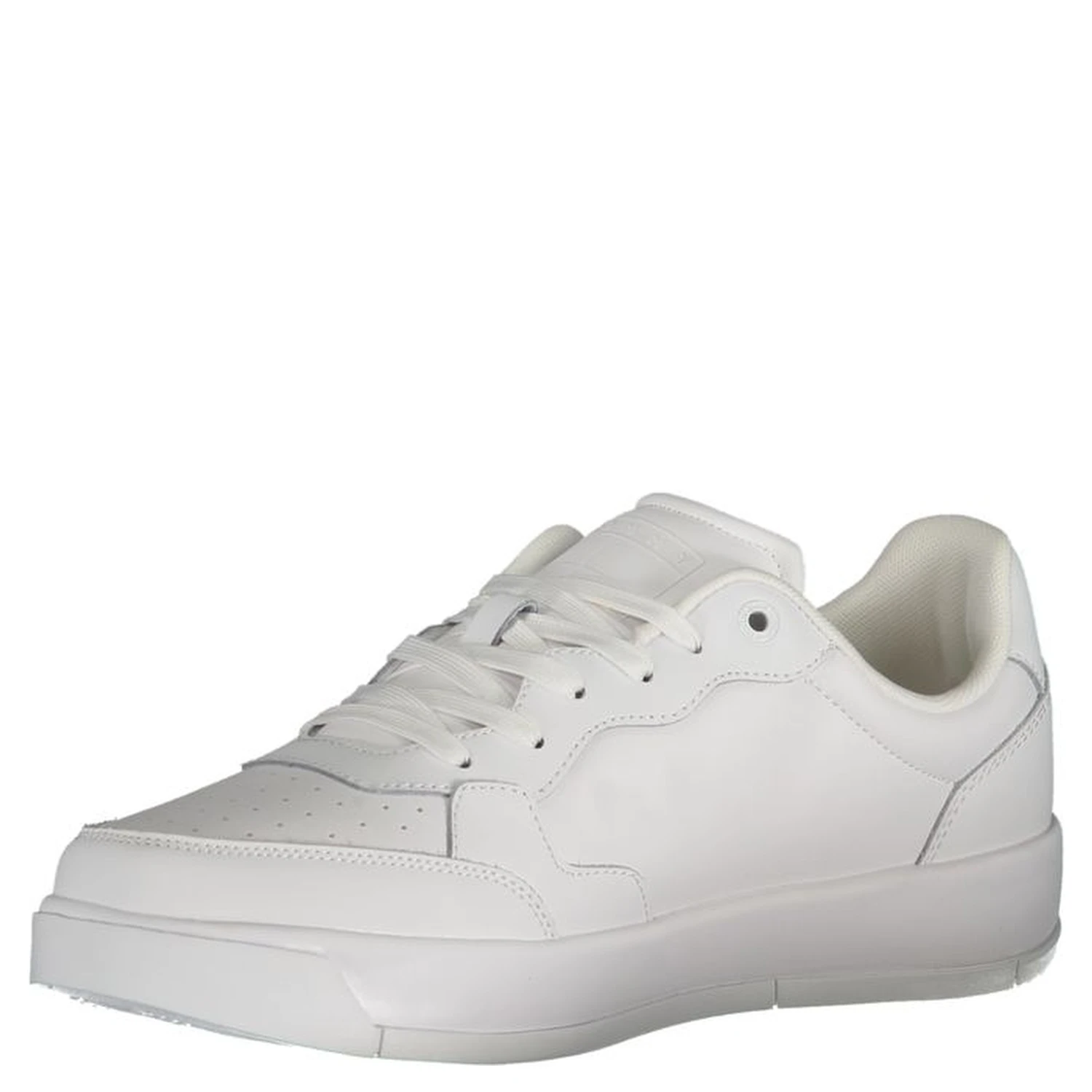 Basket lace-up sneaker
