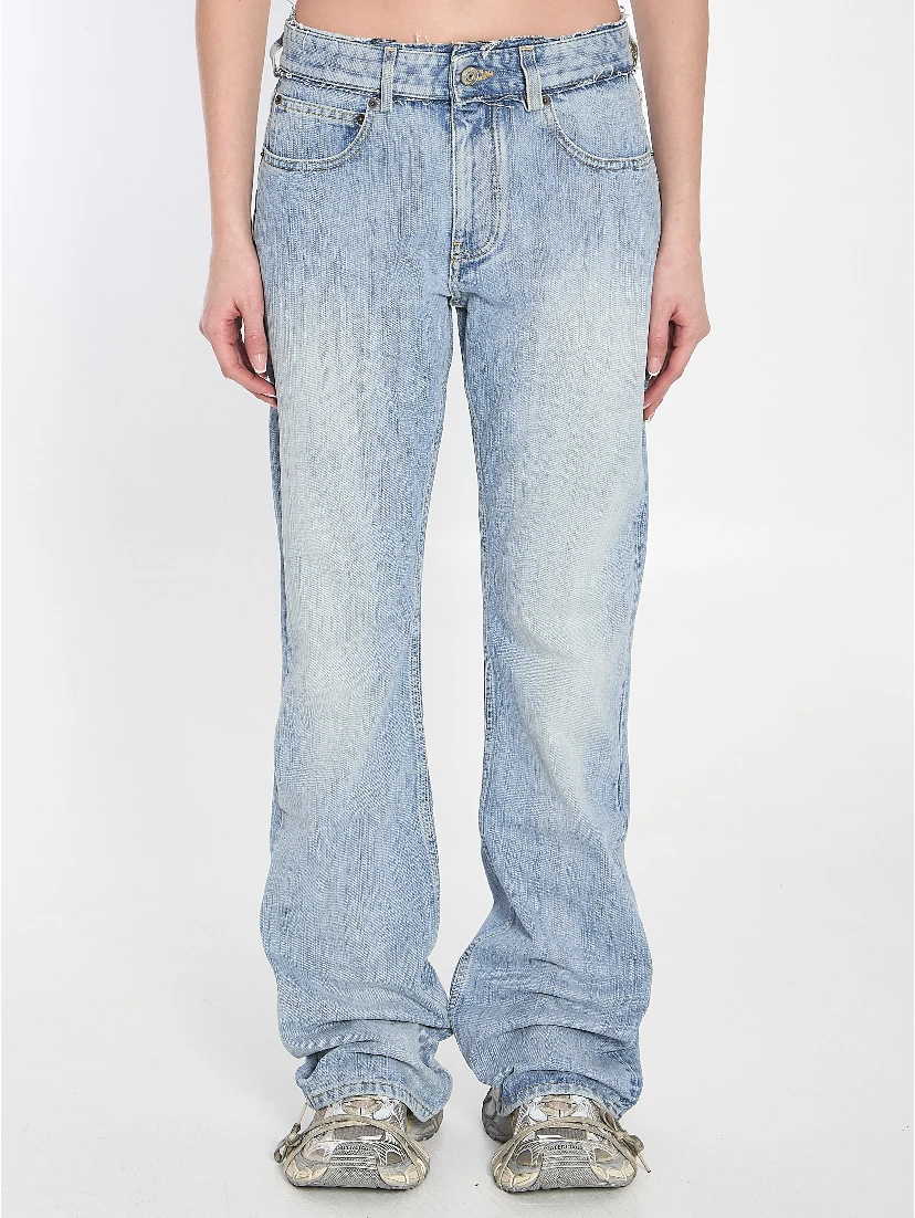Low-rise jeans