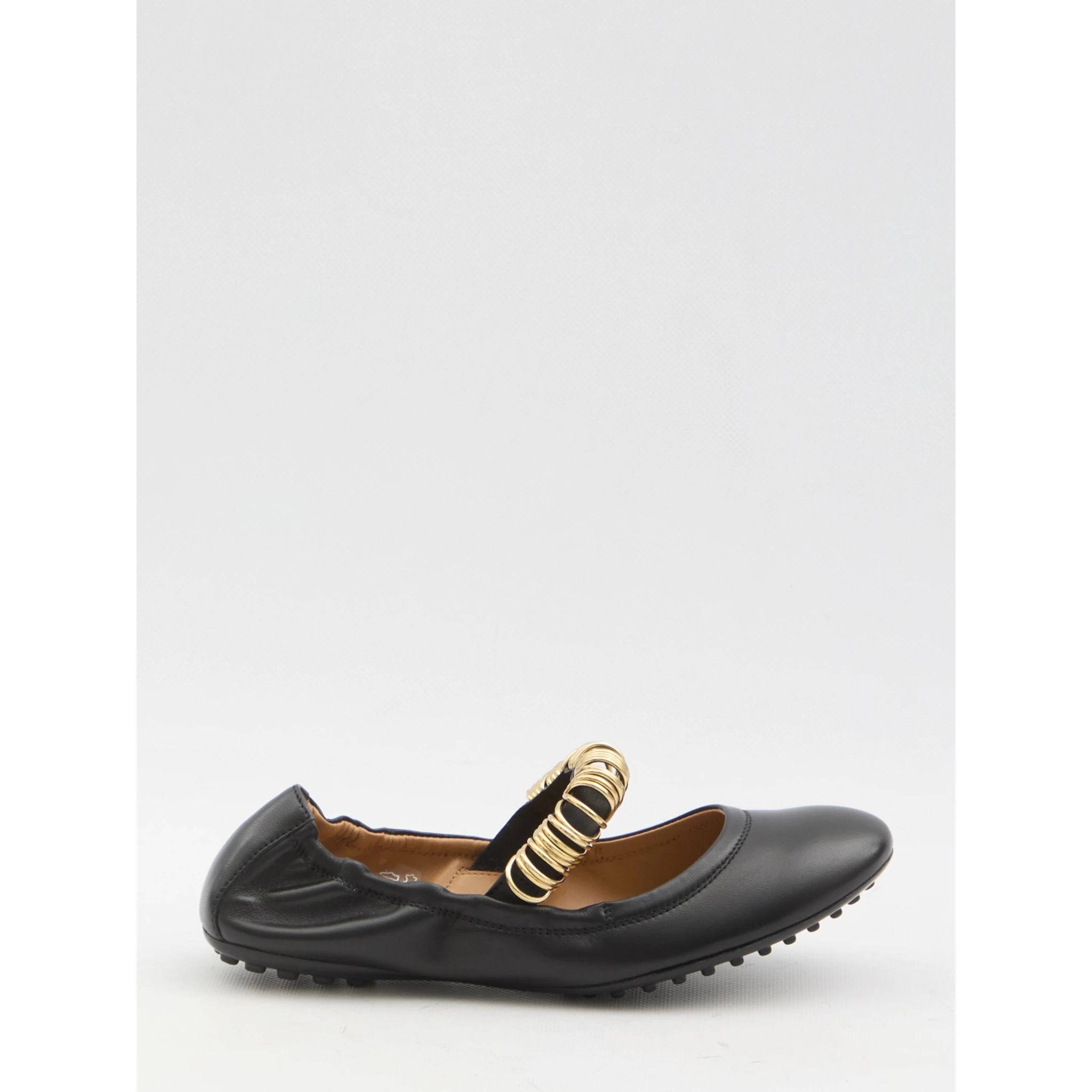 Ballet flats with eyelets